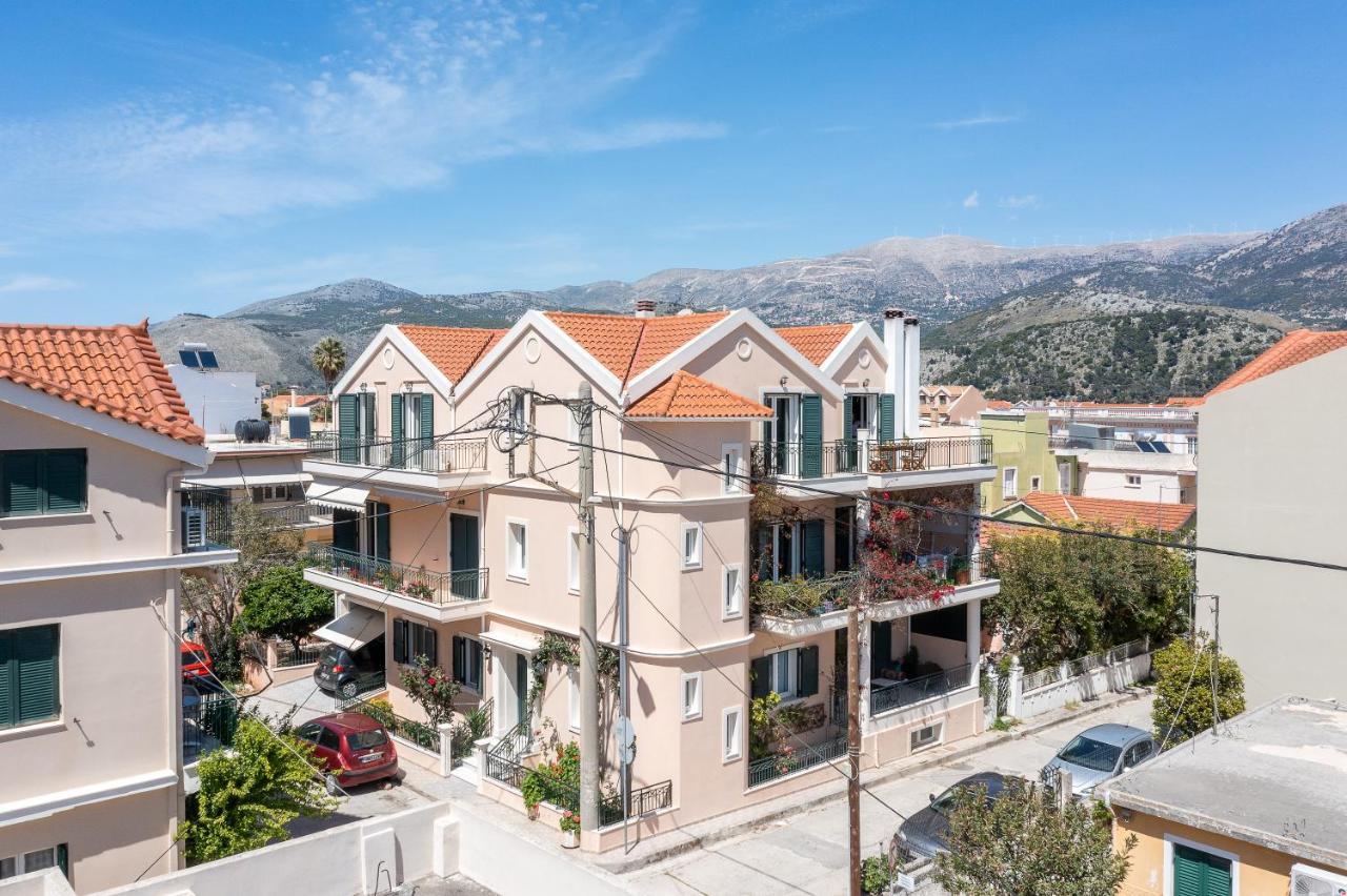 Grand Square Apartment Argostoli  Esterno foto