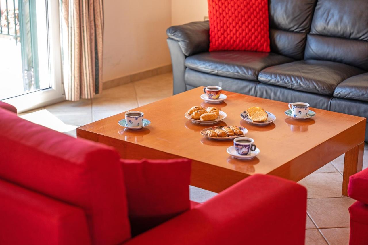 Grand Square Apartment Argostoli  Esterno foto